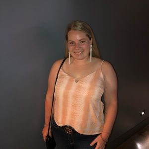 Meet your Posher, Allison